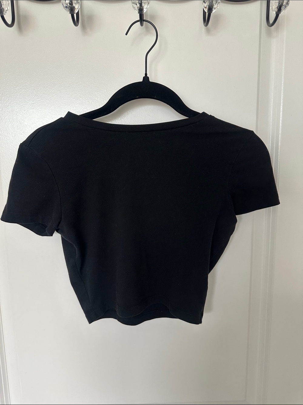 Black Short-Sleeve Crop Top - Women